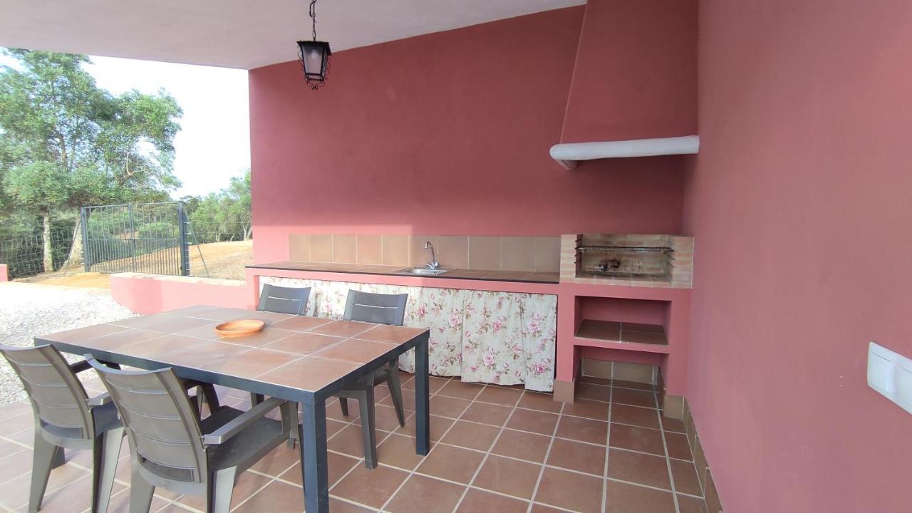 Cortijo Rural Flor De Cazalla กาซาญา เดลา เซียร์รา ภายนอก รูปภาพ