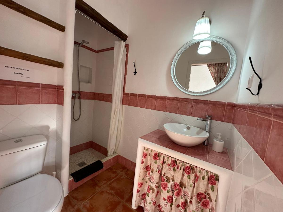 Cortijo Rural Flor De Cazalla กาซาญา เดลา เซียร์รา ภายนอก รูปภาพ