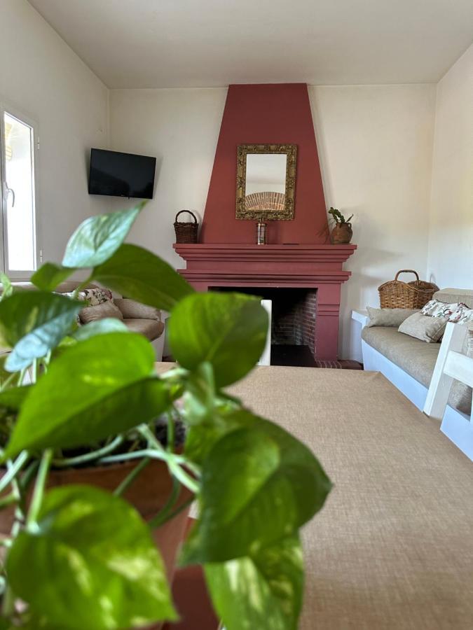 Cortijo Rural Flor De Cazalla กาซาญา เดลา เซียร์รา ภายนอก รูปภาพ